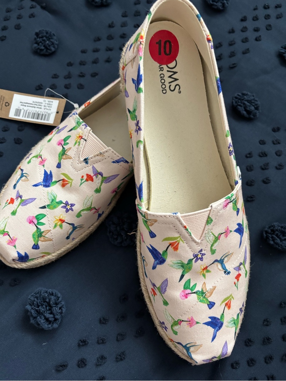 NWT TOMS Hummingbird Print Belmont Slip-On Espadrilles Light Pink Dusty Peach 10